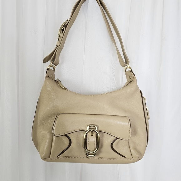 Cole Haan Handbags - Cole Haan beige leather shoulder bag